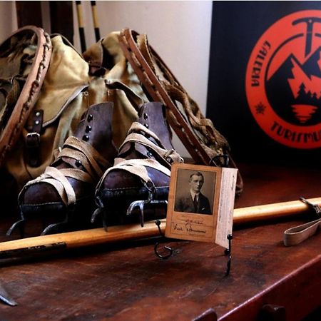 Cîrţişoara Galeria Turismului Montan 게스트하우스 외부 사진